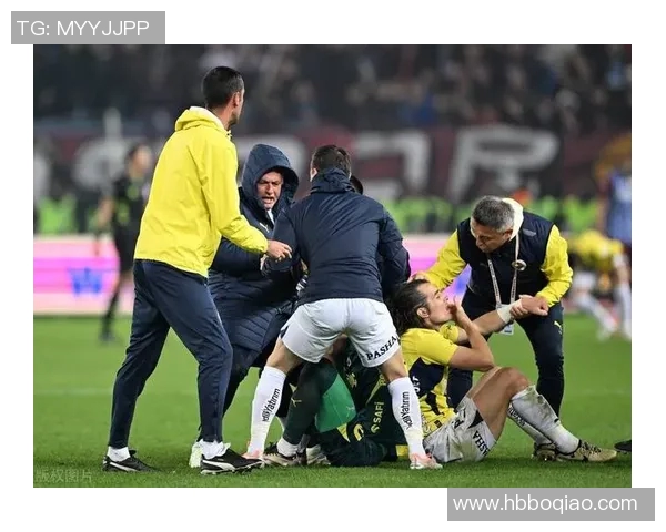 欧联社媒发声回应争议事件